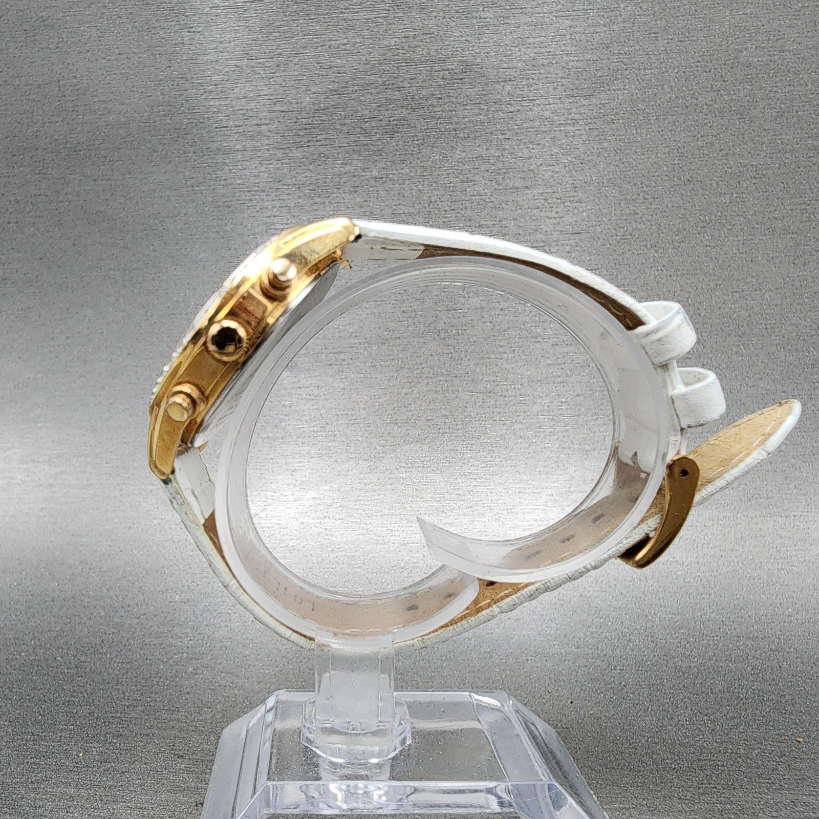 Seiko Chronograph Watch Women 34mm MOP Dial Gold Tone Date 7t920mz0 New Battery6