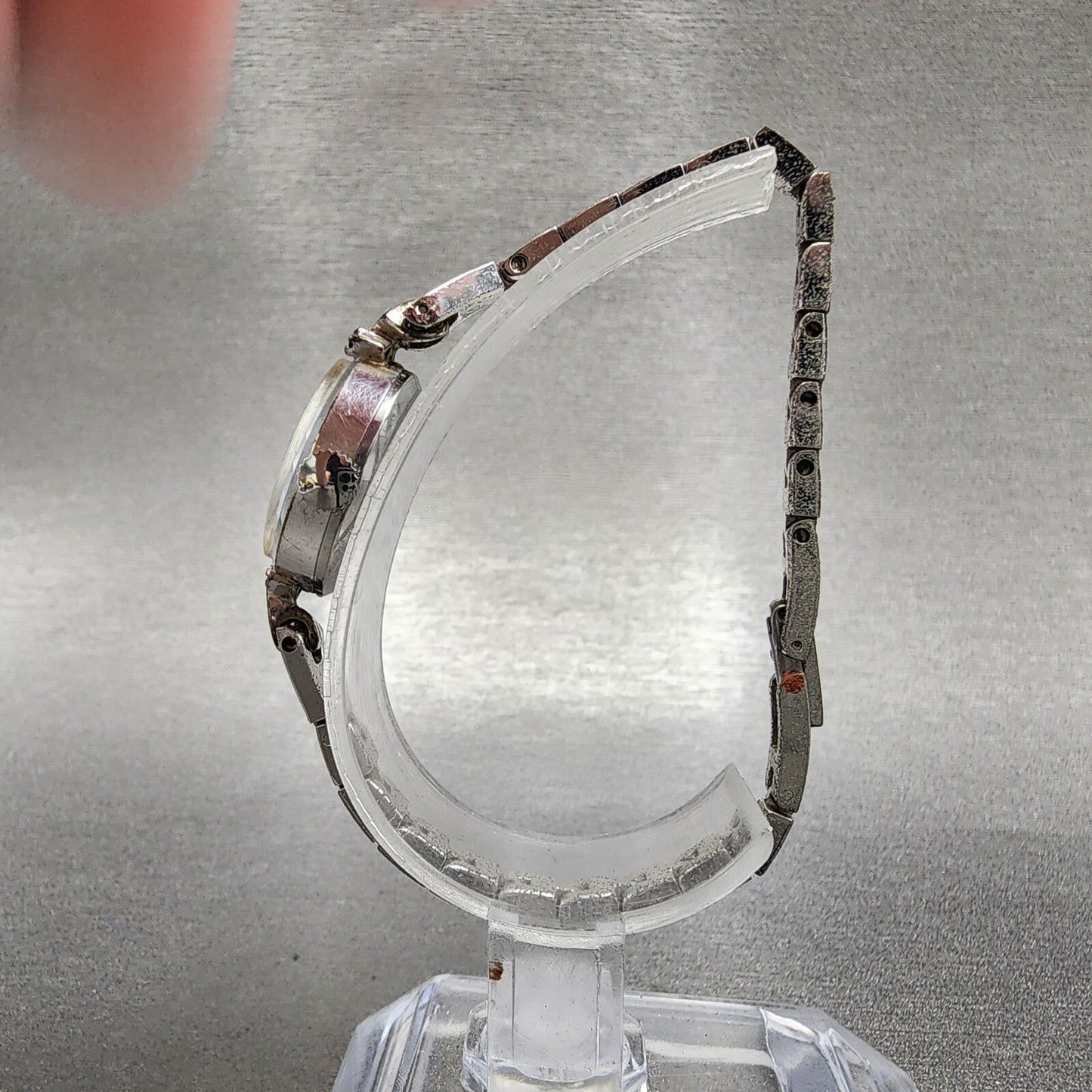 Seiko Solar Watch Women 15mm White Dial Silver Tone Manual 107840 Runs6