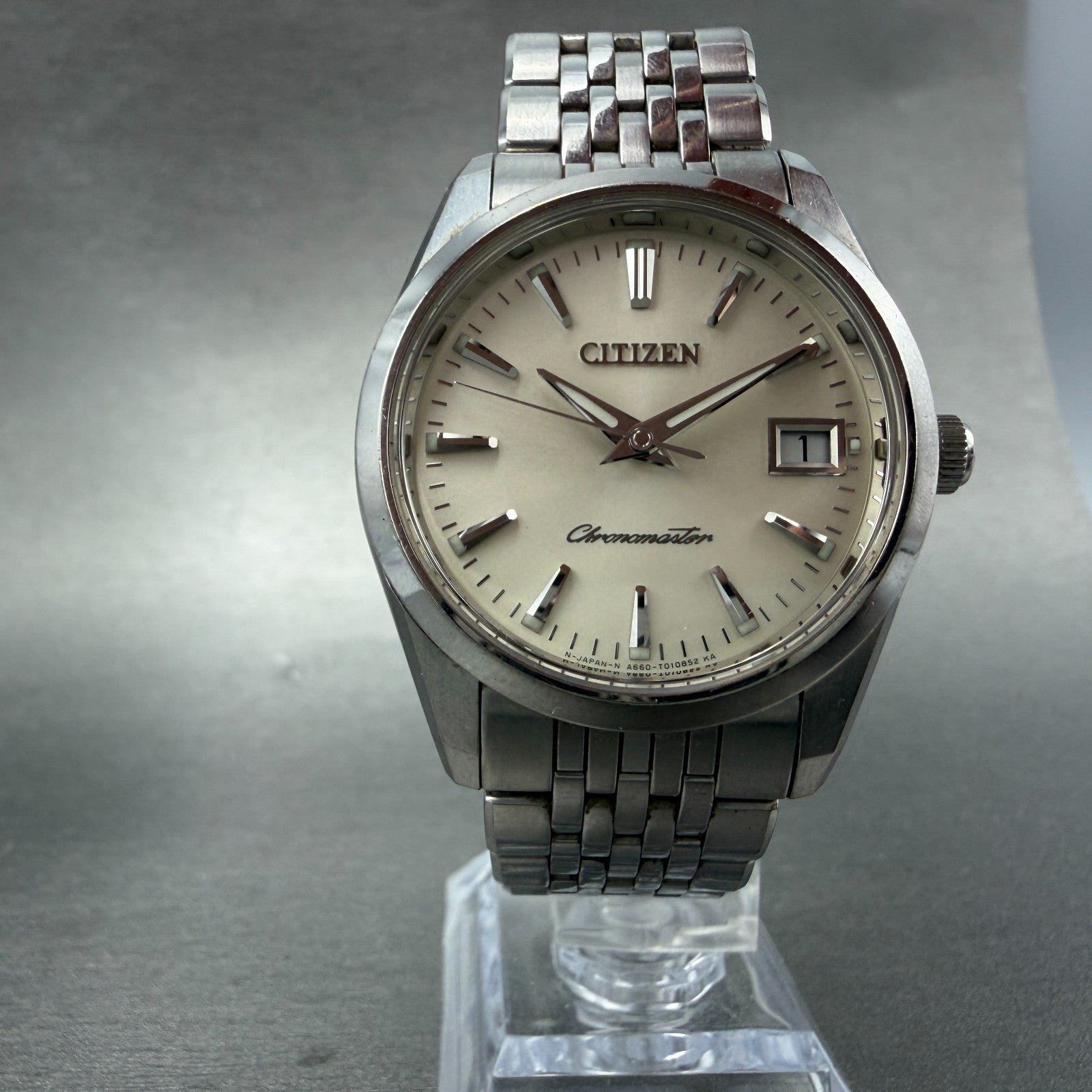 Citizen Chronomaster Watch Men 36mm Silver  Dial Steel Date Round A660-T0065915