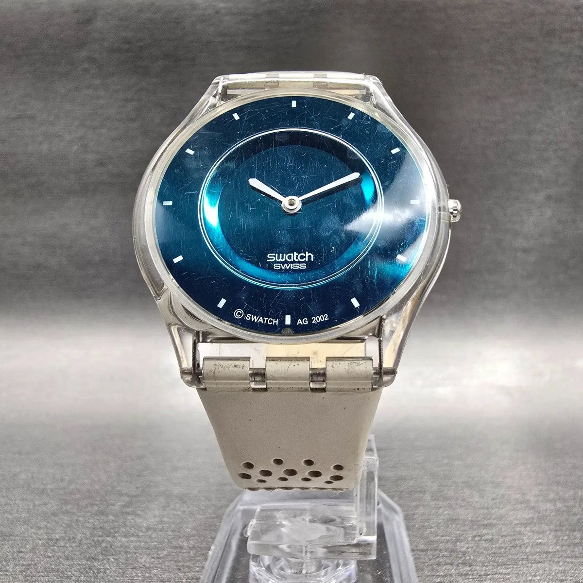 Swatch Turquoisia Watch Women 34mm Blue Dial Clear Case Round SFK172 New Battery5
