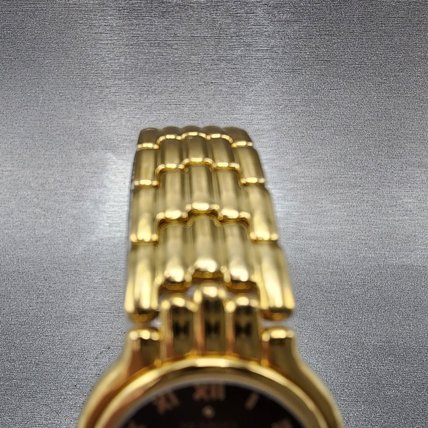 Movado Watch Women 24mm Black Dial Gold Tone 87.25.820 Round New Battery4