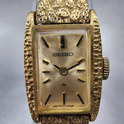 Seiko Tank Watch Women 15mm Champagne Dial Gold Tone Rectangle Manual Wind Runs1