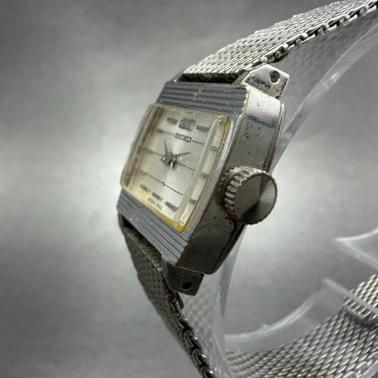 Seiko Watch Women 20mm Silver Dial Silver Tone Manual Rectangle 10-3700 Runs VTG2