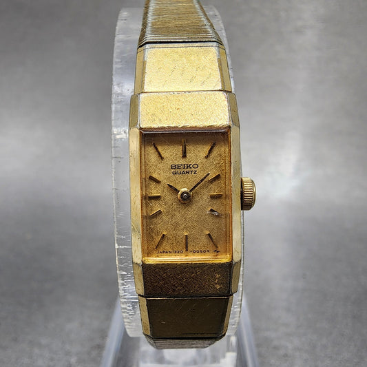 VTG Seiko Watch Women 12mm Gold Dial Gold Tone Rectangle 13205049 New Battery0