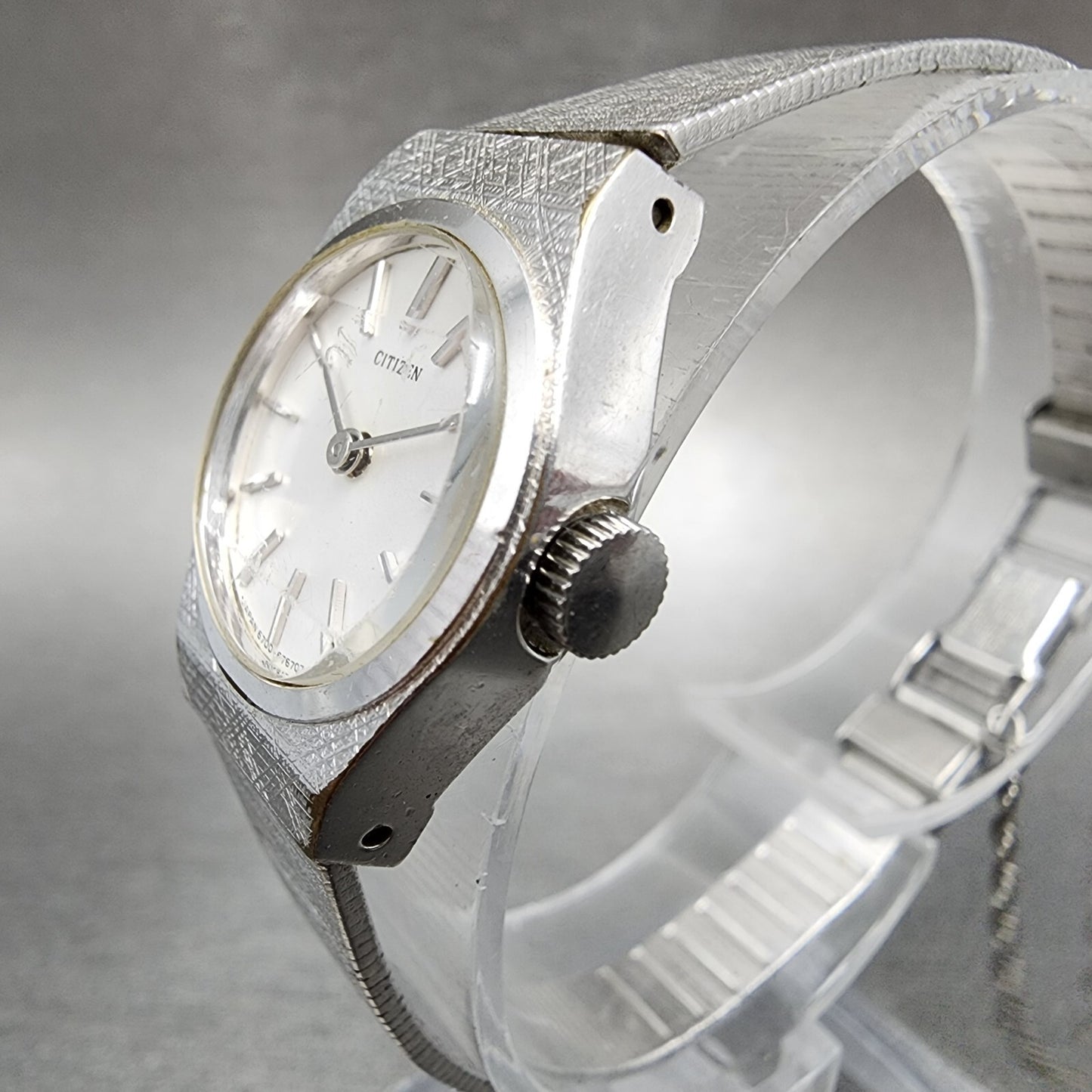 Citizen Watch Women 20mm White Dial Silver Tone Manual Round 46754522