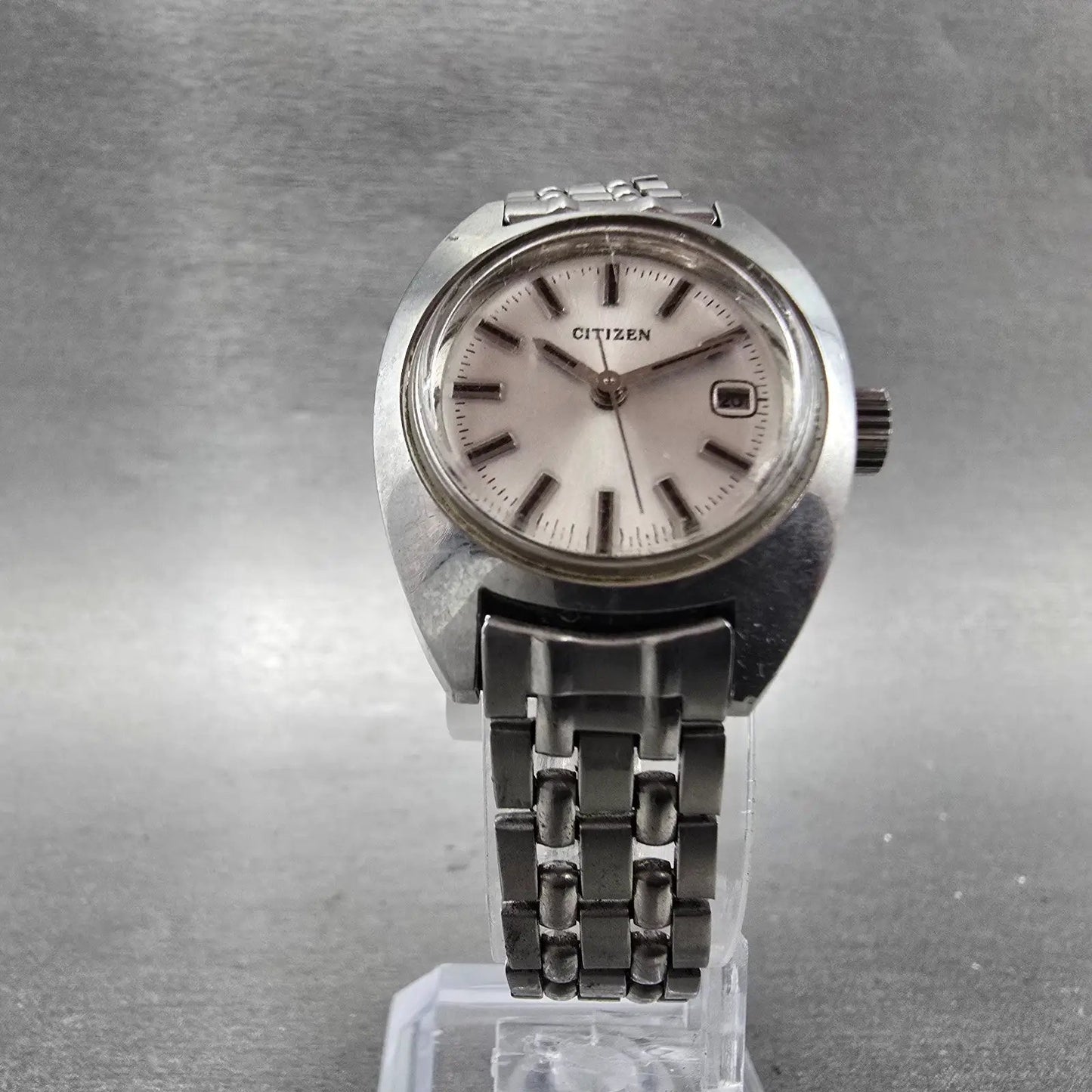 Citizen Watch Women 25mm Silver Dial Silver Tone Date Manual 4-530896 Runs5