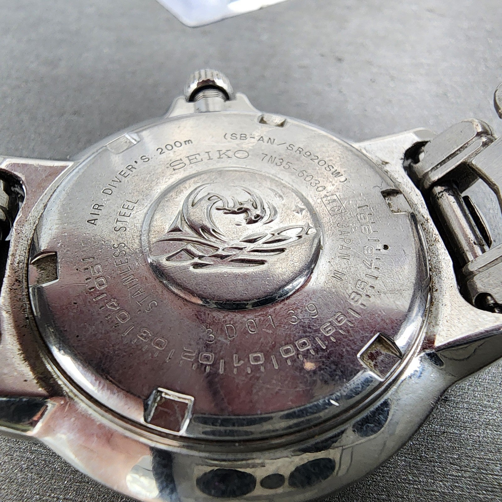 Seiko Scuba Diver Watch Men 38mm Black Dial Silver tone Date 7n356030 PARTS10