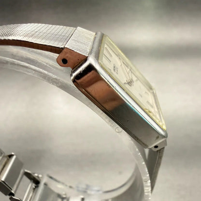 Seiko Watch Women 20mm Silver Dial Silver Tone Rectangle 2621-5200 New Battery3