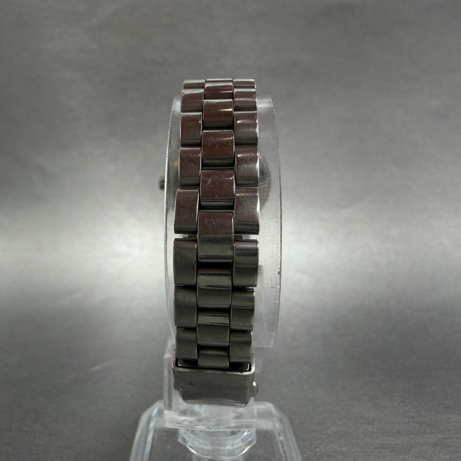 Seiko Spirit Watch Women 25mm White Dial Silver Tone Round 1F21-0G30 New Battery7