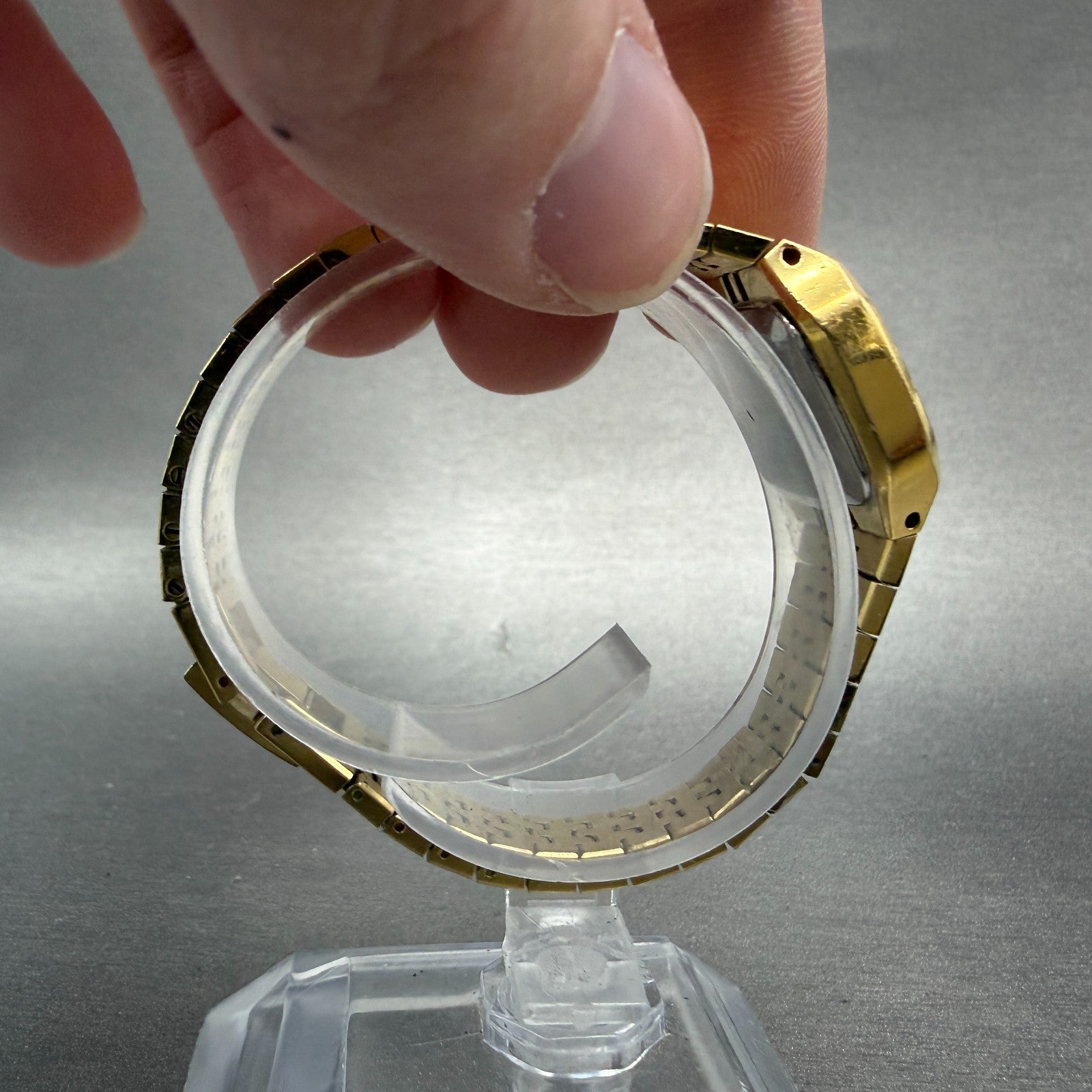 Seiko Digital Watch Women 23mm Champagne Dial Gold Tone L221-5059 New Battery8