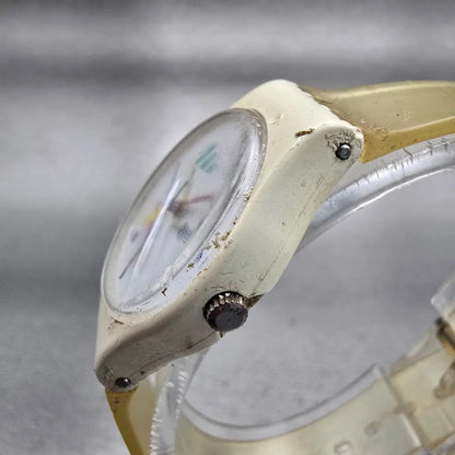 Swatch VASILY Watch Women 25mm White Dial White Tone Round LW111 New Battery VTG2