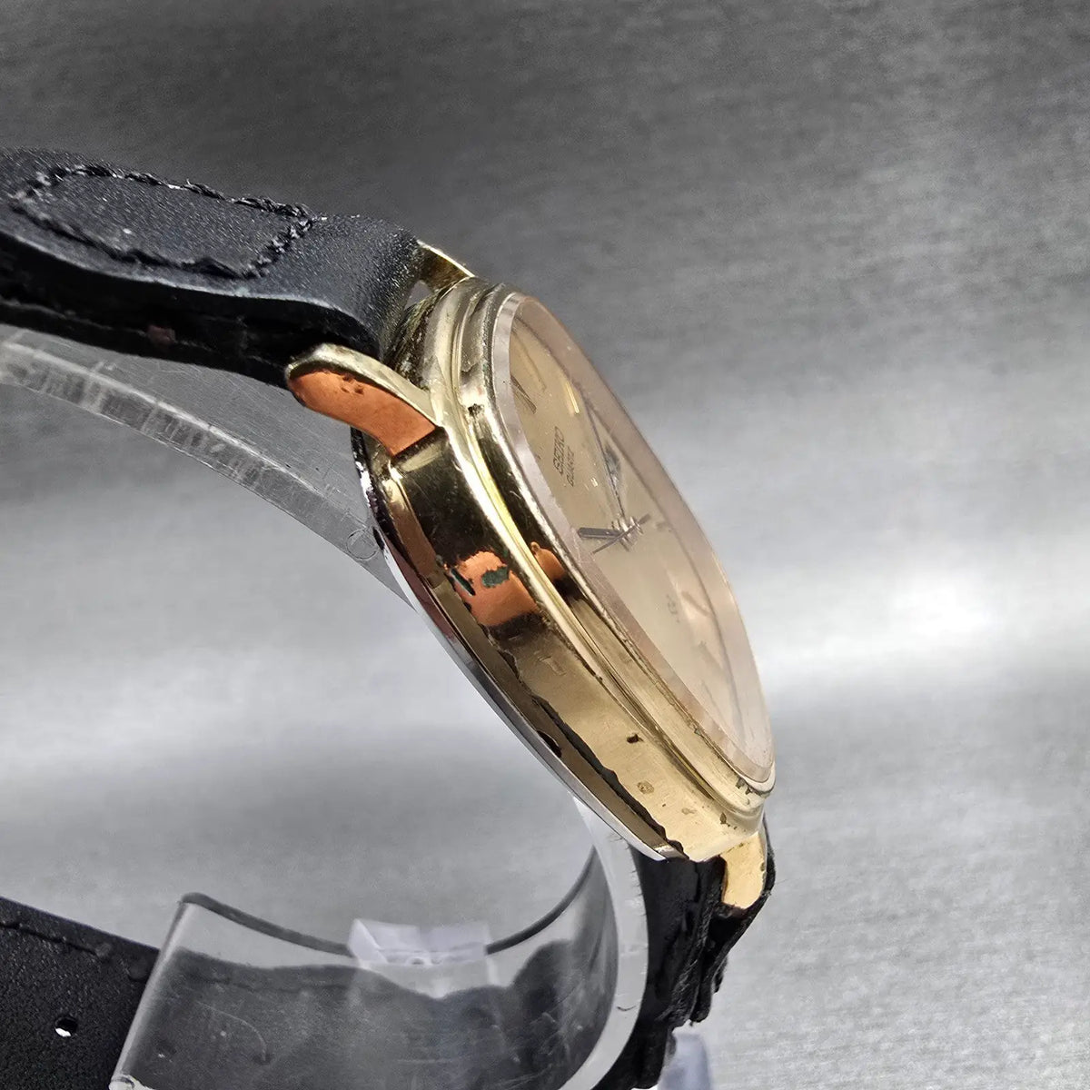Seiko SQ Watch Men 31mm Gold Dial Gold Tone Daydate Rectangle 8223-5120 New Batt3