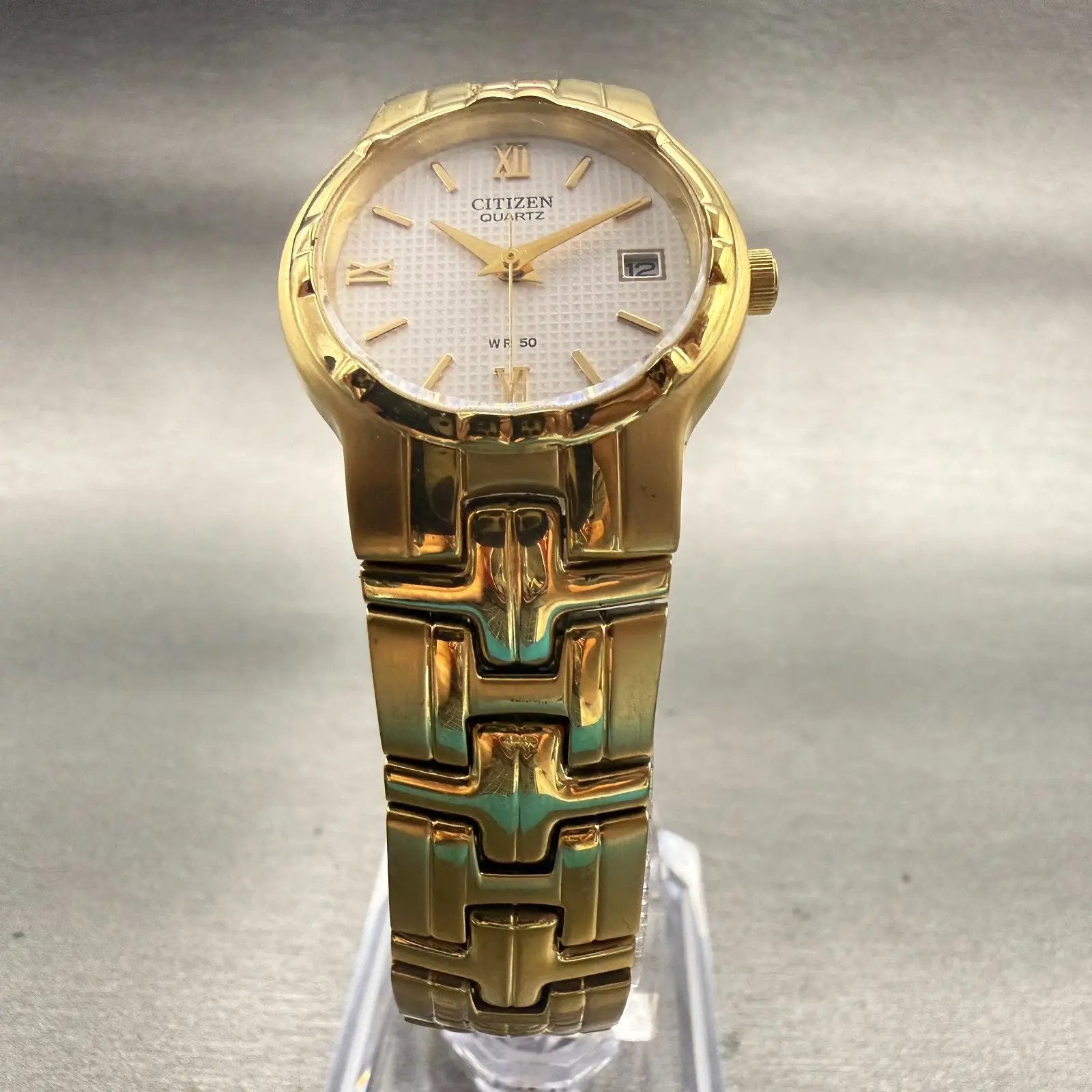 Citizen Watch Women 25mm White Dial Gold Tone Date Round 1012-S029279 New Batt5