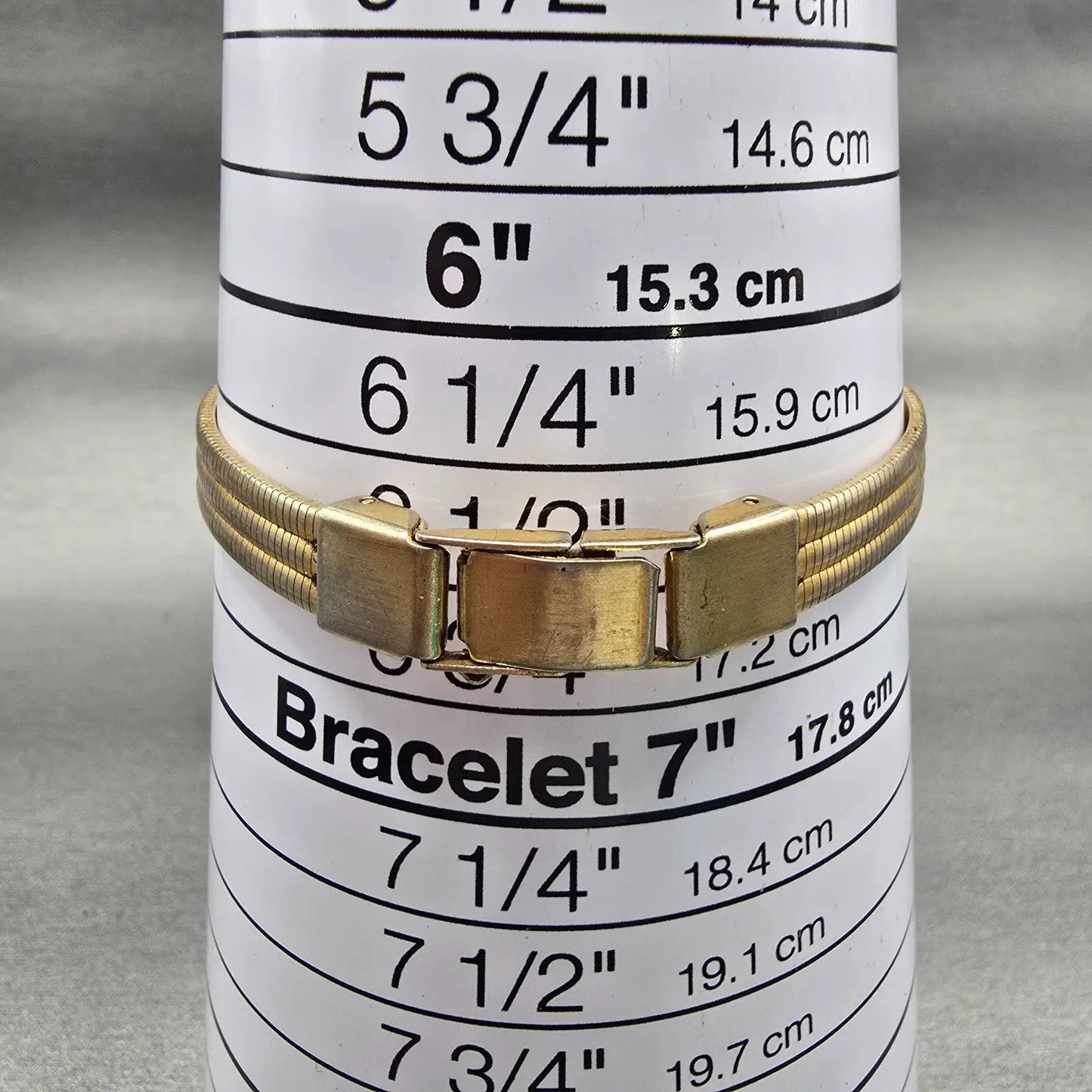 Seiko Watch Women 16mm White Dial Gold Tone Oval 2Y00-5439 New Battery Vintage9