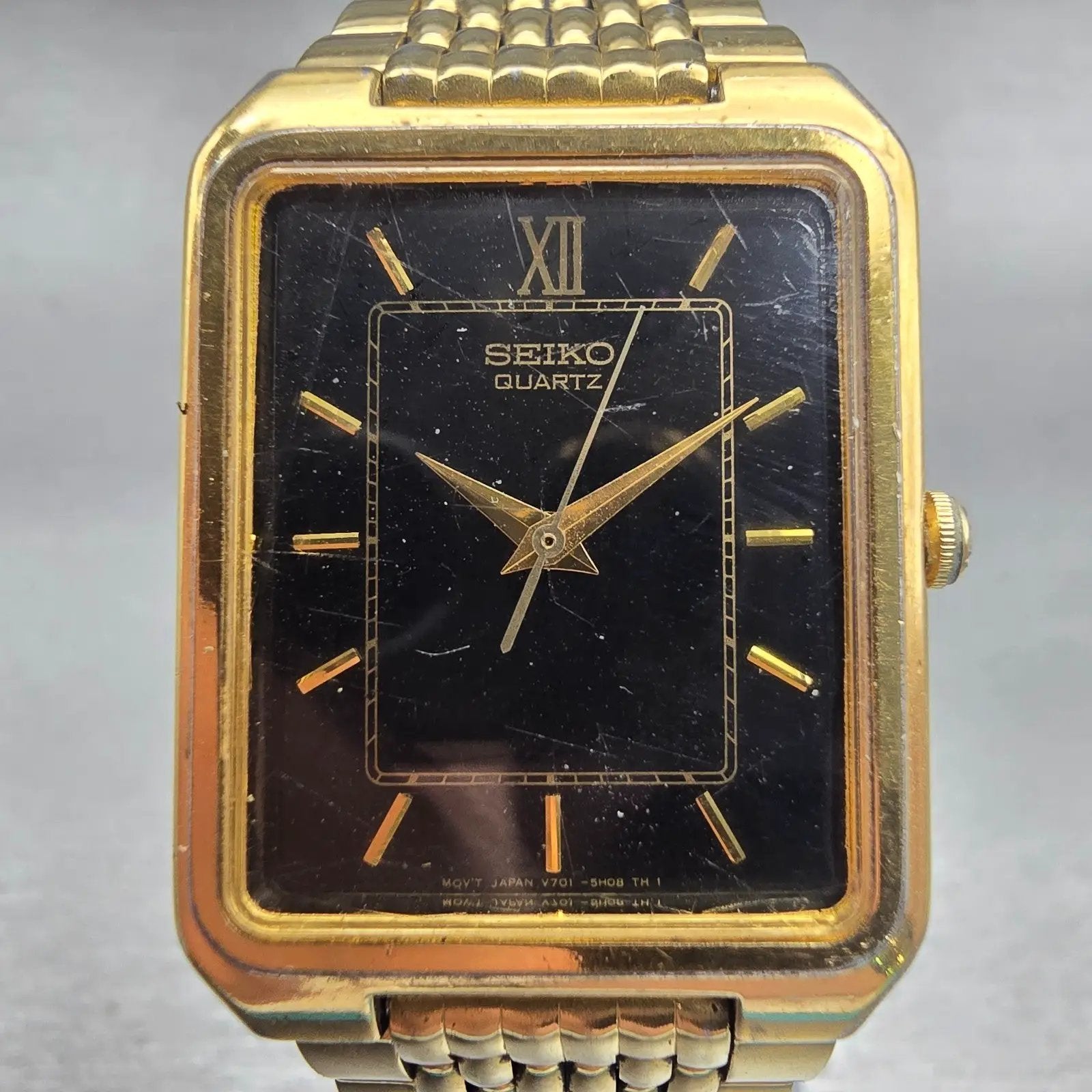 Seiko Watch Men 26mm Black Dial Gold Tone Rectangle V701-5J09 New Battery VTG1