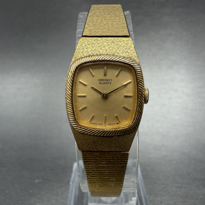 Seiko Watch Women 16mm Champagne Dial Gold Tone Vintage 1400-8359 New Battery0