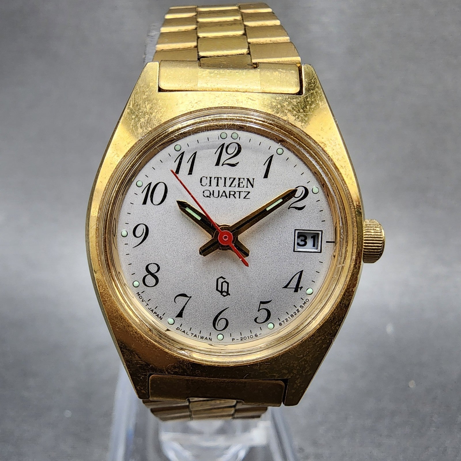 Citizen CQ Watch Women 24mm Silver Dial Gold Tone Date Round New Battery VTG0