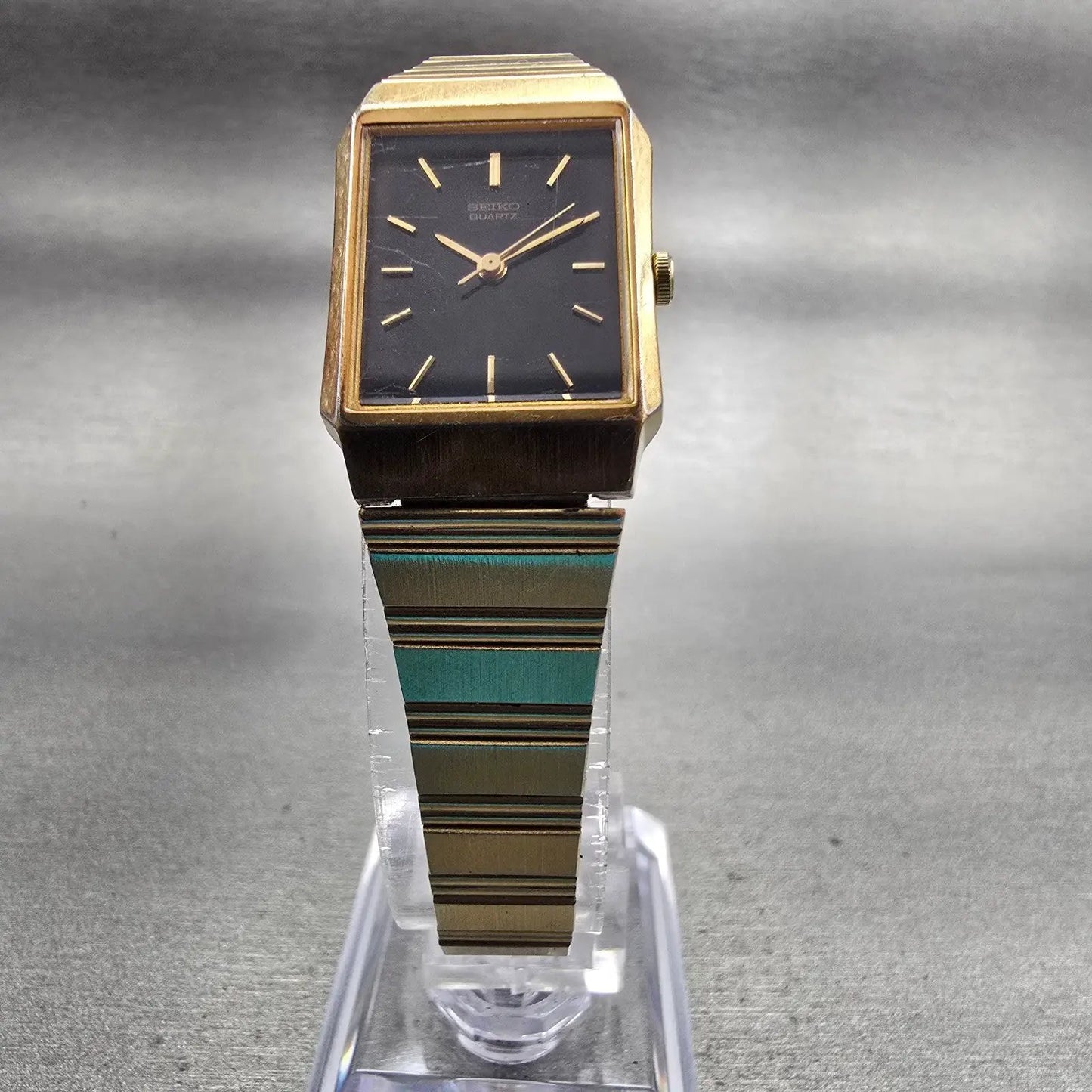Seiko Watch Women 18mm Black Dial Gold Tone Rectangle 2C21-5220 New Battery VTG5