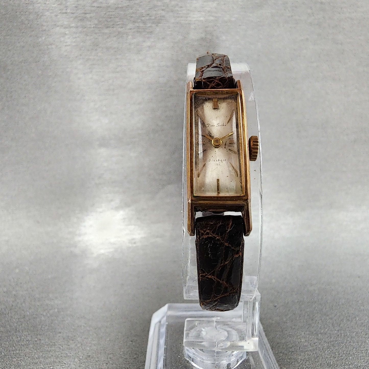 Fine Seiko Tank Watch Women 11mm Silver Dial Gold Plated Manual Wind Runs VTG5