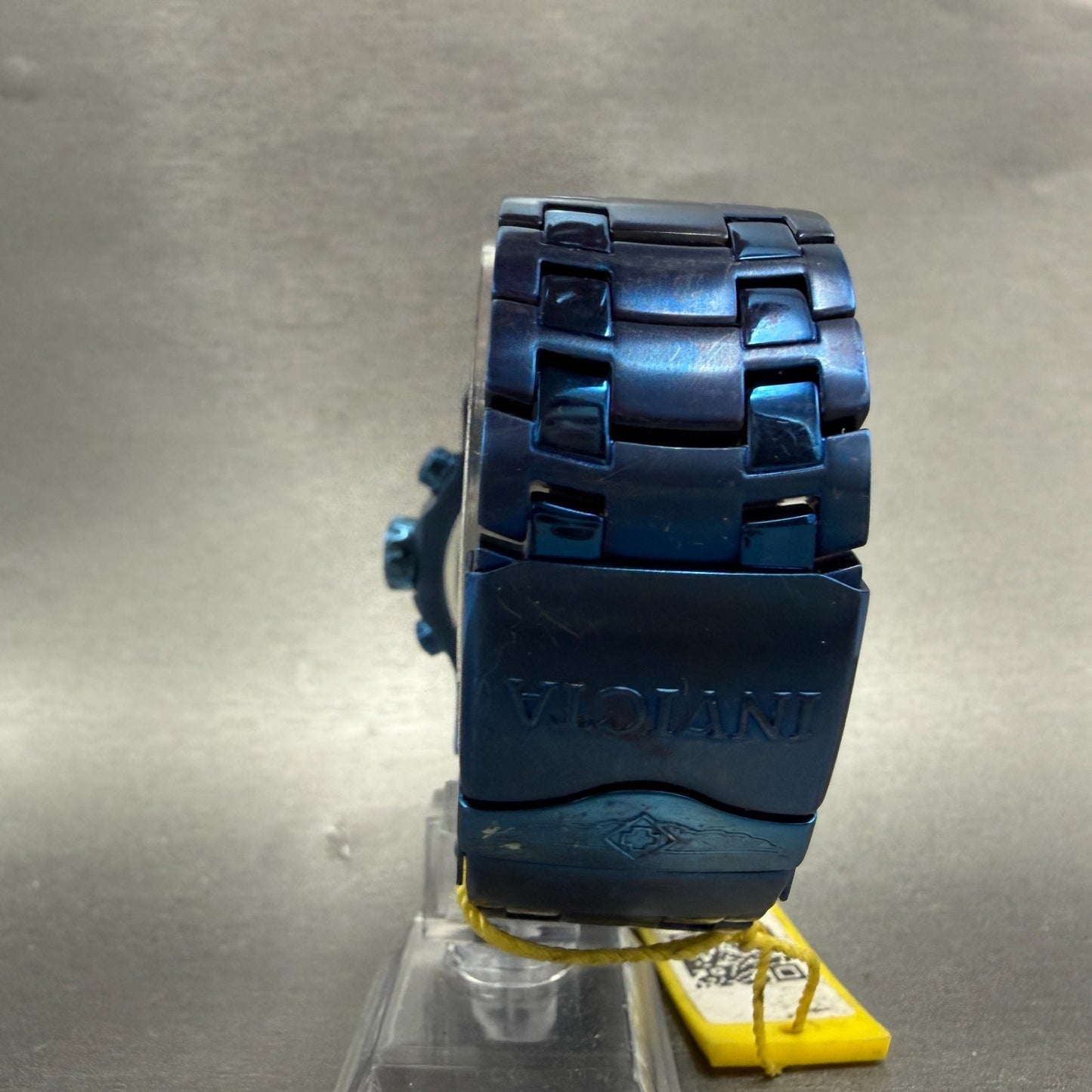 Invicta Pro Diver Watch Men 49mm Gold Dial Blue Tone Daydate Round 15044 New Bat7