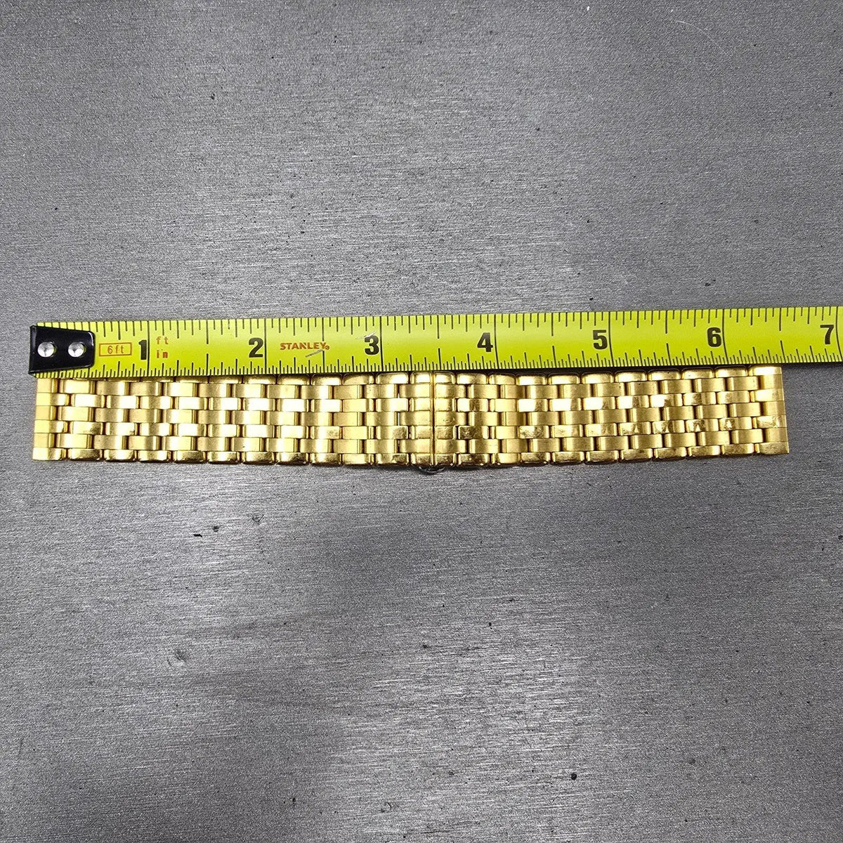 Citizen G820-T001688 Watch Band Gold Tone AR1002-56A Stiletto17