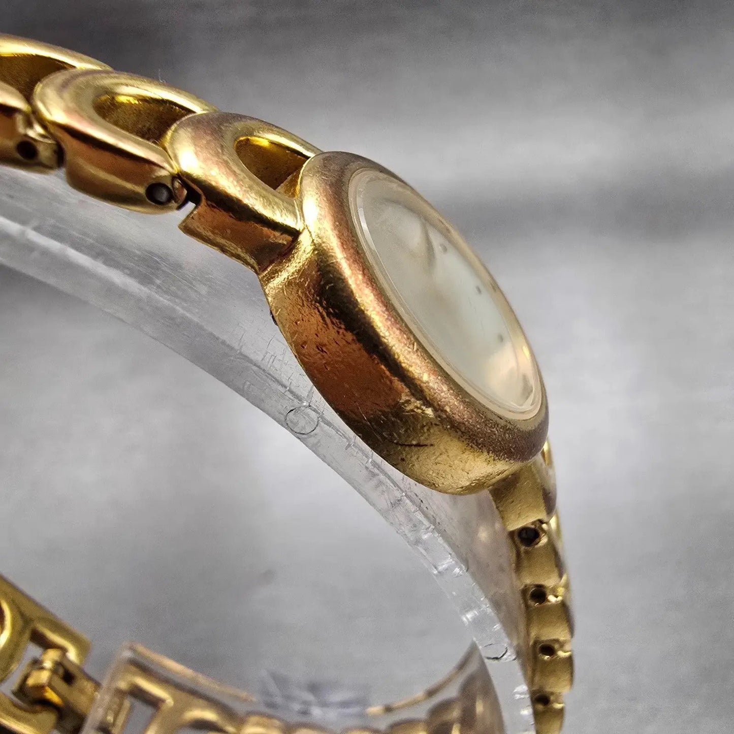Seiko Pulsar Watch Women 19mm MOP Dial Gold Tone Round 1N00-X145 New Battery VTG3
