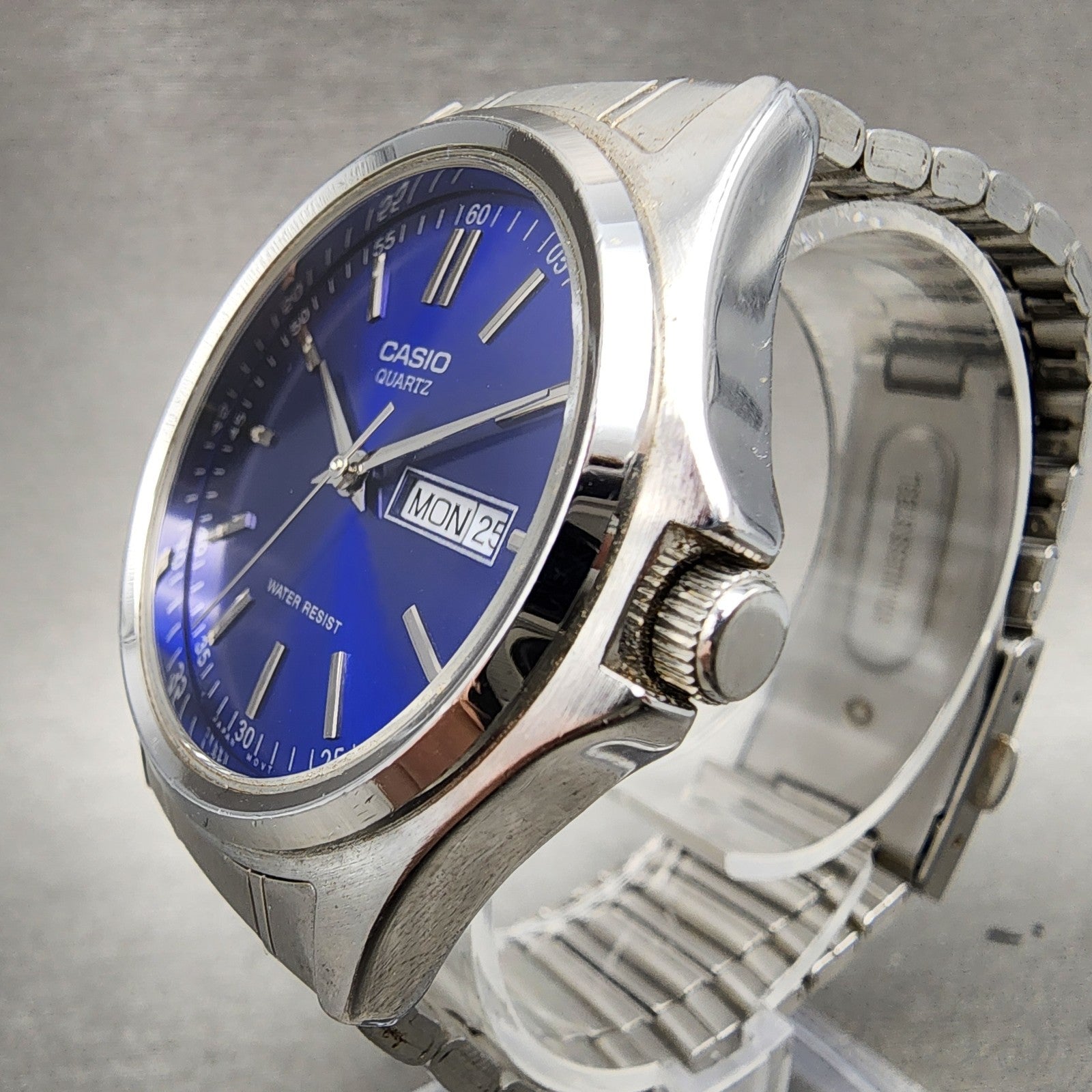 Casio Watch Men 37mm Blue Dial Silver Tone Daydate MTP1239DJ New Battery ABC1232