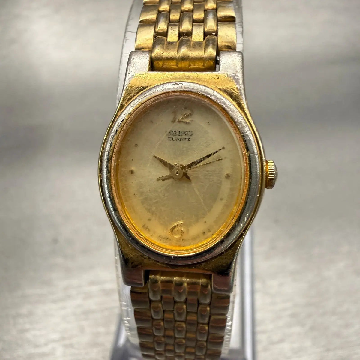 48304572