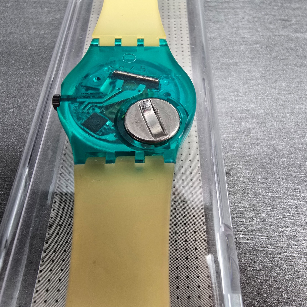 Swatch South Molton Watch Women 25mm Green Dial Green Case LL103 New Battery NOS13