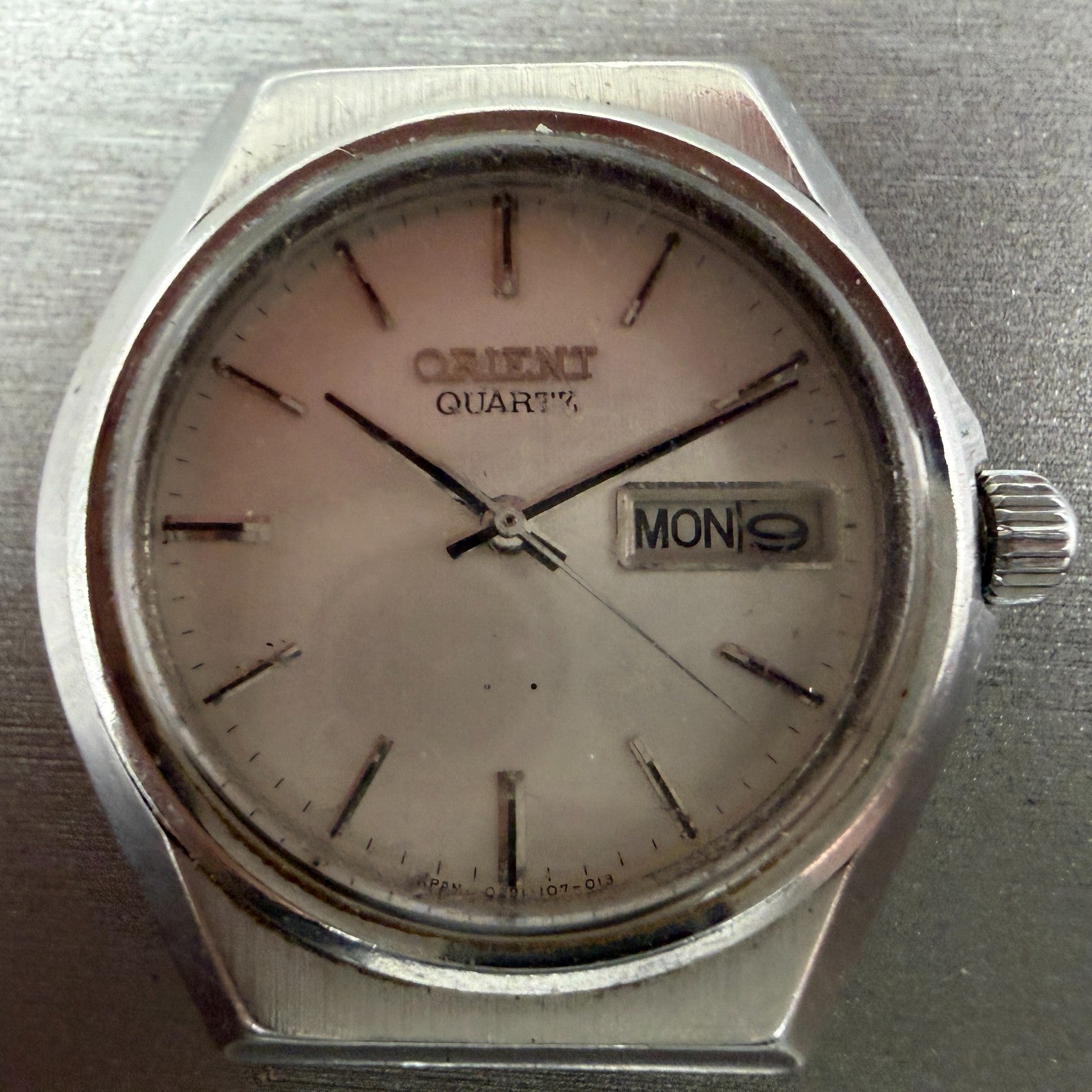 Orient Watch Men 37mm Silver Dial Silver Tone Daydate Round I029110-70 New Batt1