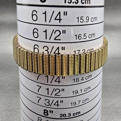 Bulova Watch Women 25mm White Dial Gold Tone Date Round 97M14 New Battery9