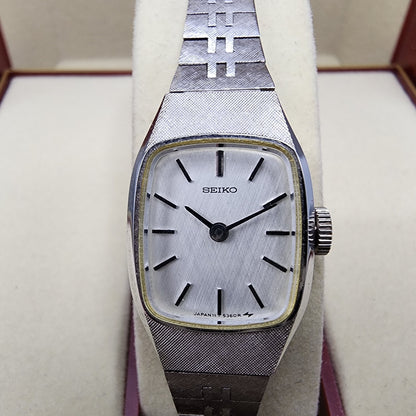 Seiko Watch Women 17mm Silver Dial Silver Tone Rectangle Manual Wind Runs  NOS1