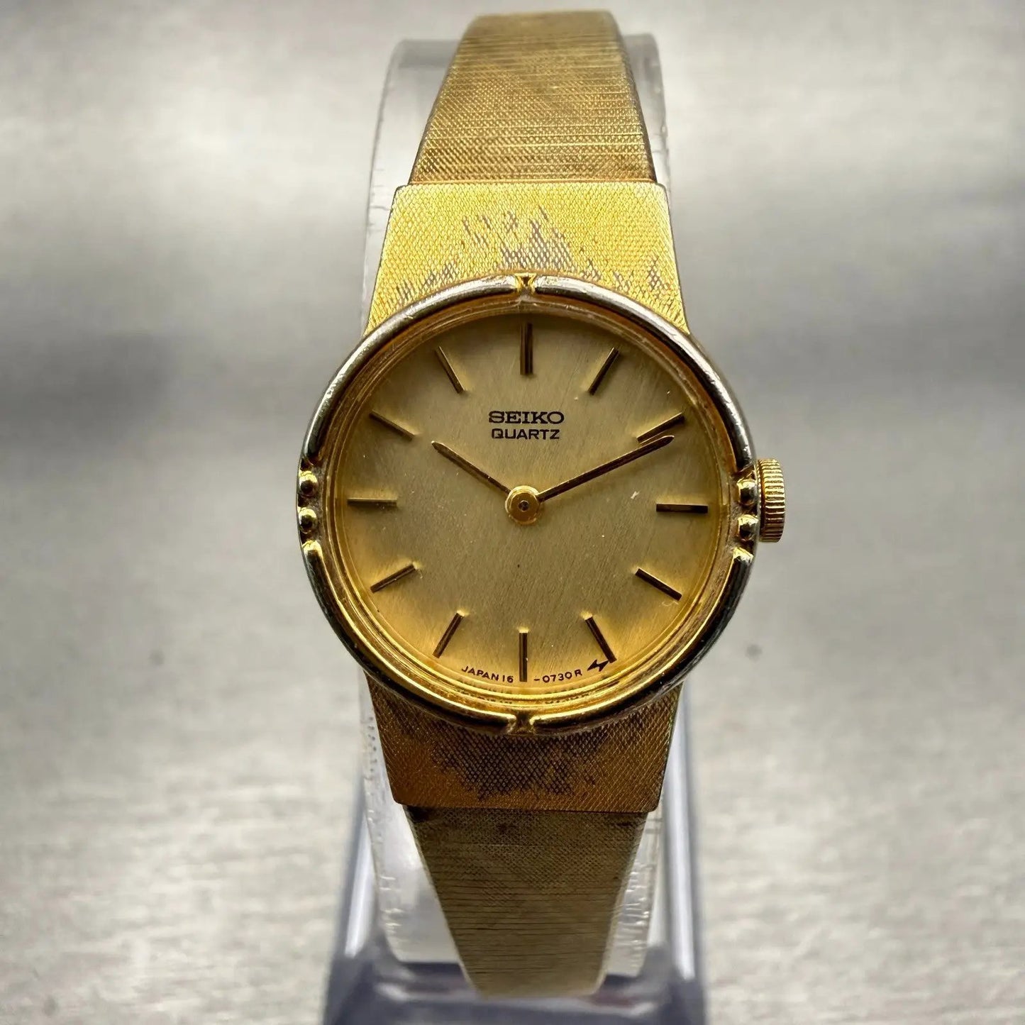 Seiko Watch Women 19mm Champagne Dial Gold Tone Round 16-0129 New Battery VTG0