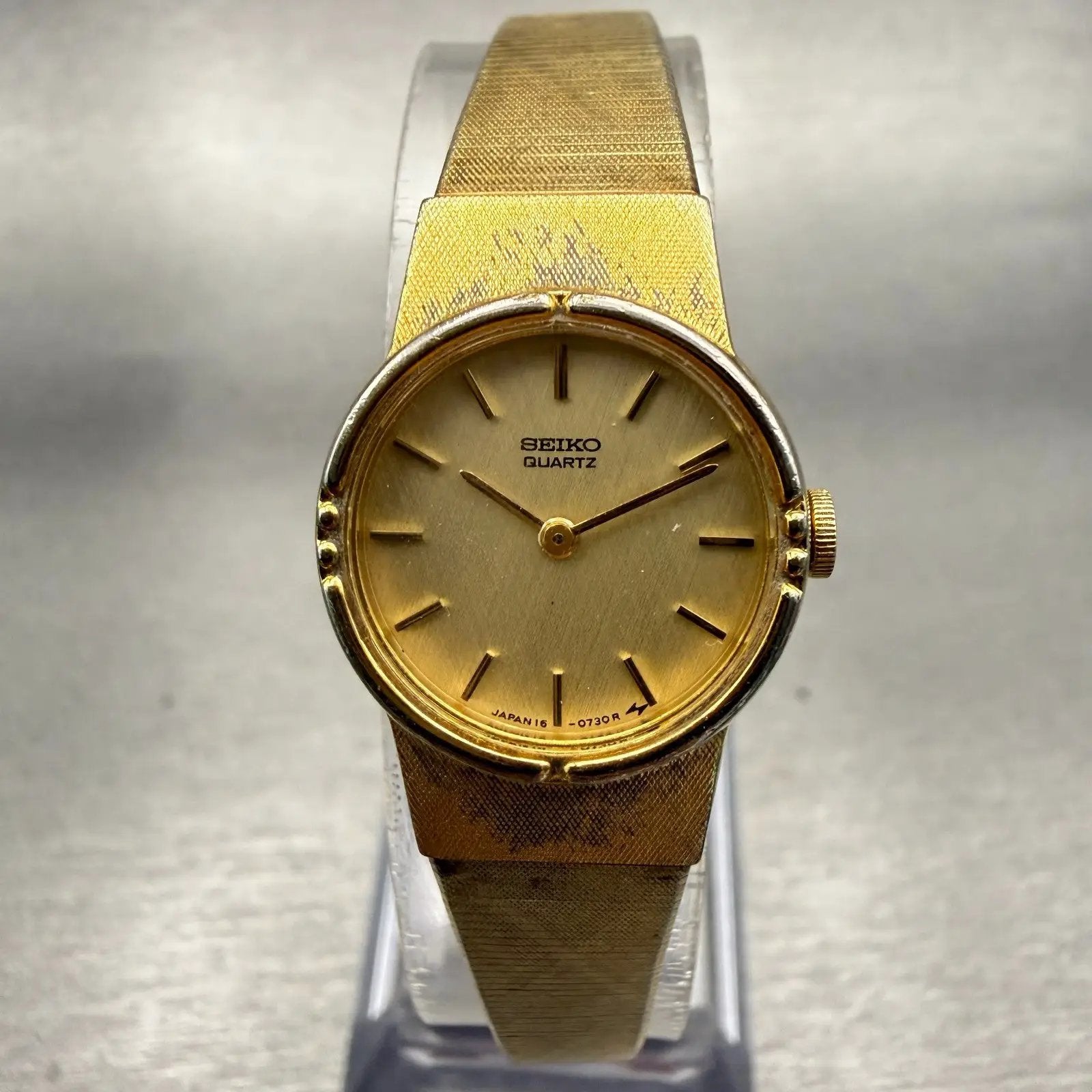 Seiko Watch Women 19mm Champagne Dial Gold Tone Round 16-0129 New Battery VTG0