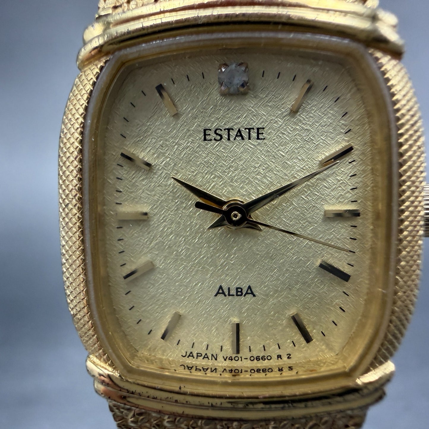 Seiko Alba Estate Tank Watch Women 19mm Champagne Dial Gold Tone New Battery1