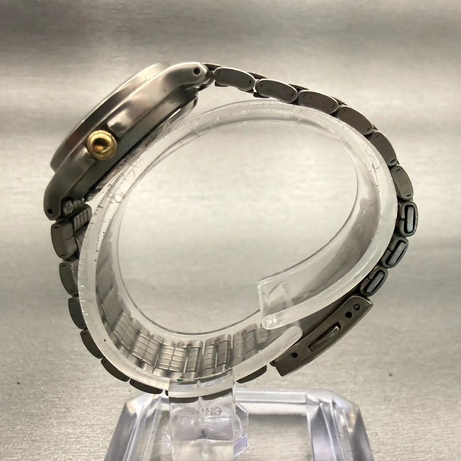 Seiko Titanium Watch Women 26mm White Dial Date Round 7N82-6D80 New Battery6
