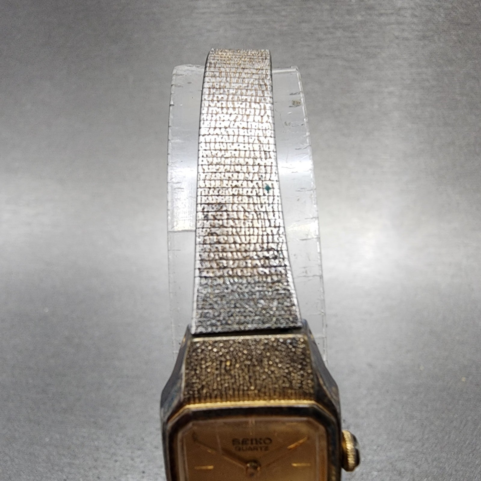 Seik0o Tank Watch Women 17mm Champagne Dial Gold Tone 54205010 New Battery4