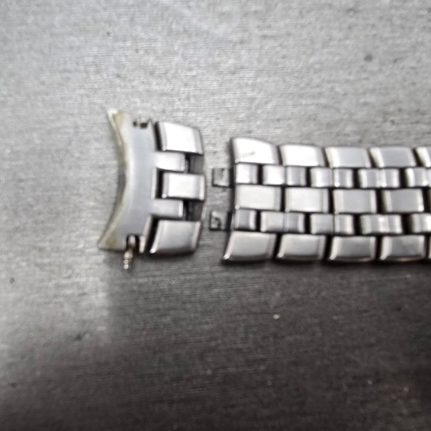 Citizen Bracelet 20mm Stainless Steel Two Tone Tri Folding Clasp VTG READ!!!!!!!13