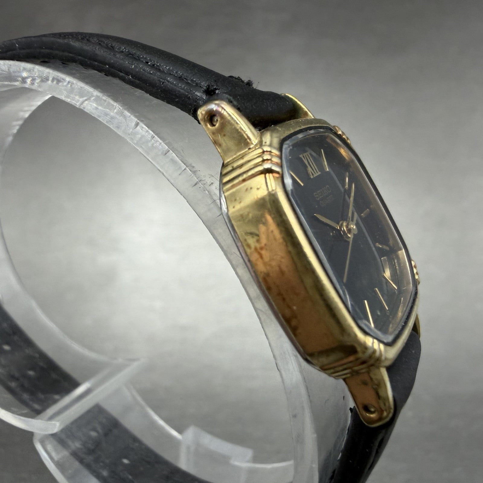 Seiko Watch Women 20mm Black Dial Gold Tone Square 7321-507a New Battery INUH3