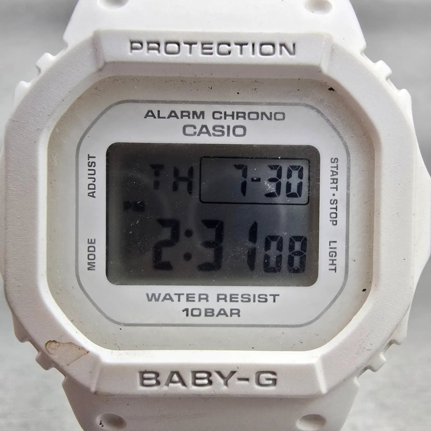Casio Baby-G BGD-565 Watch Women 38mm White Dial White Chrono Alarm New Battery1