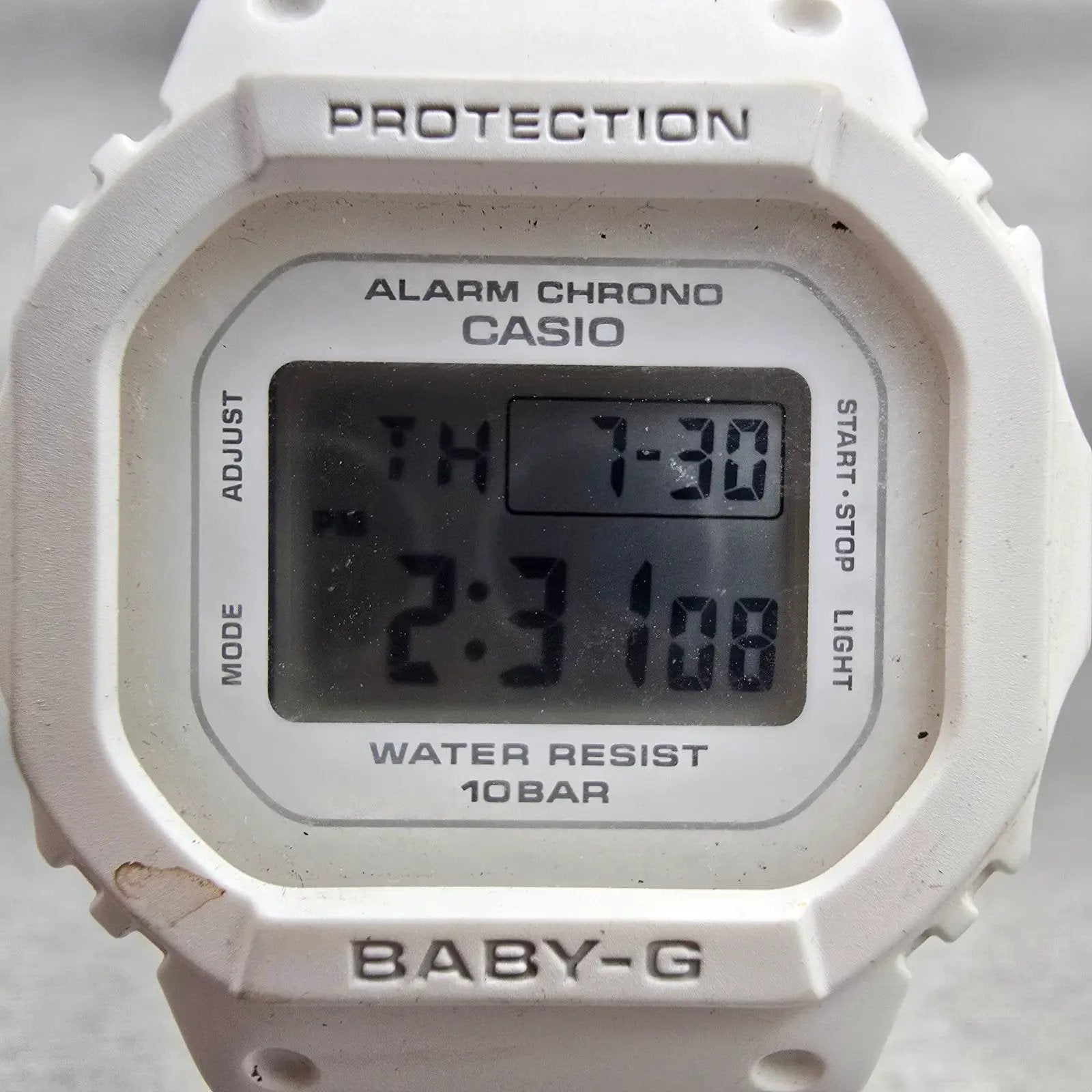 Casio Baby-G BGD-565 Watch Women 38mm White Dial White Chrono Alarm New Battery1