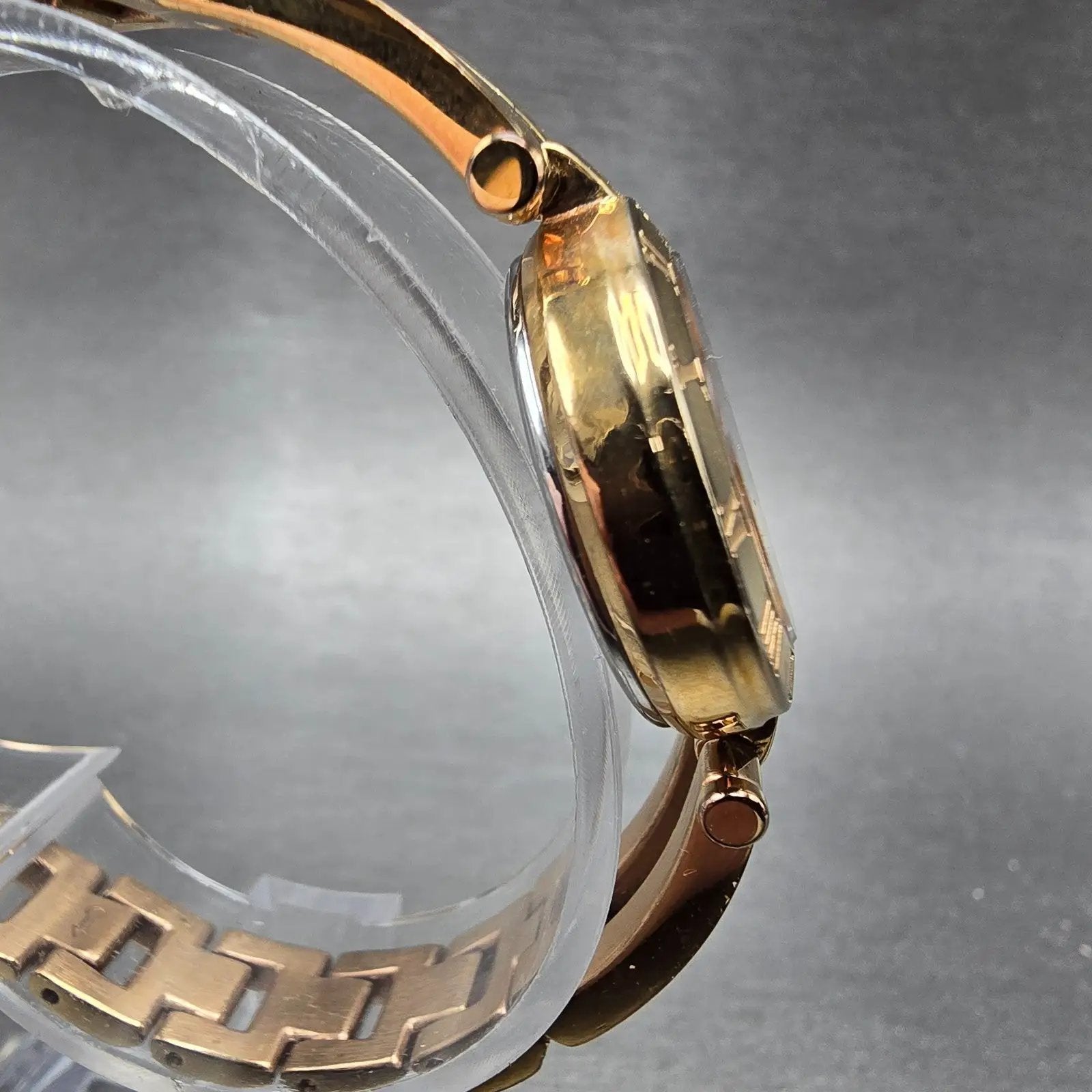 Citizen Wicca Watch Women 24mm White Dial Rose Gold Tone Date Solar Round Runs3