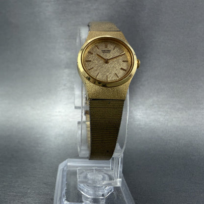 Seiko Watch Women 18mm Champagne Dial Gold Tone Round 4n00-0669 New Battery ABC5