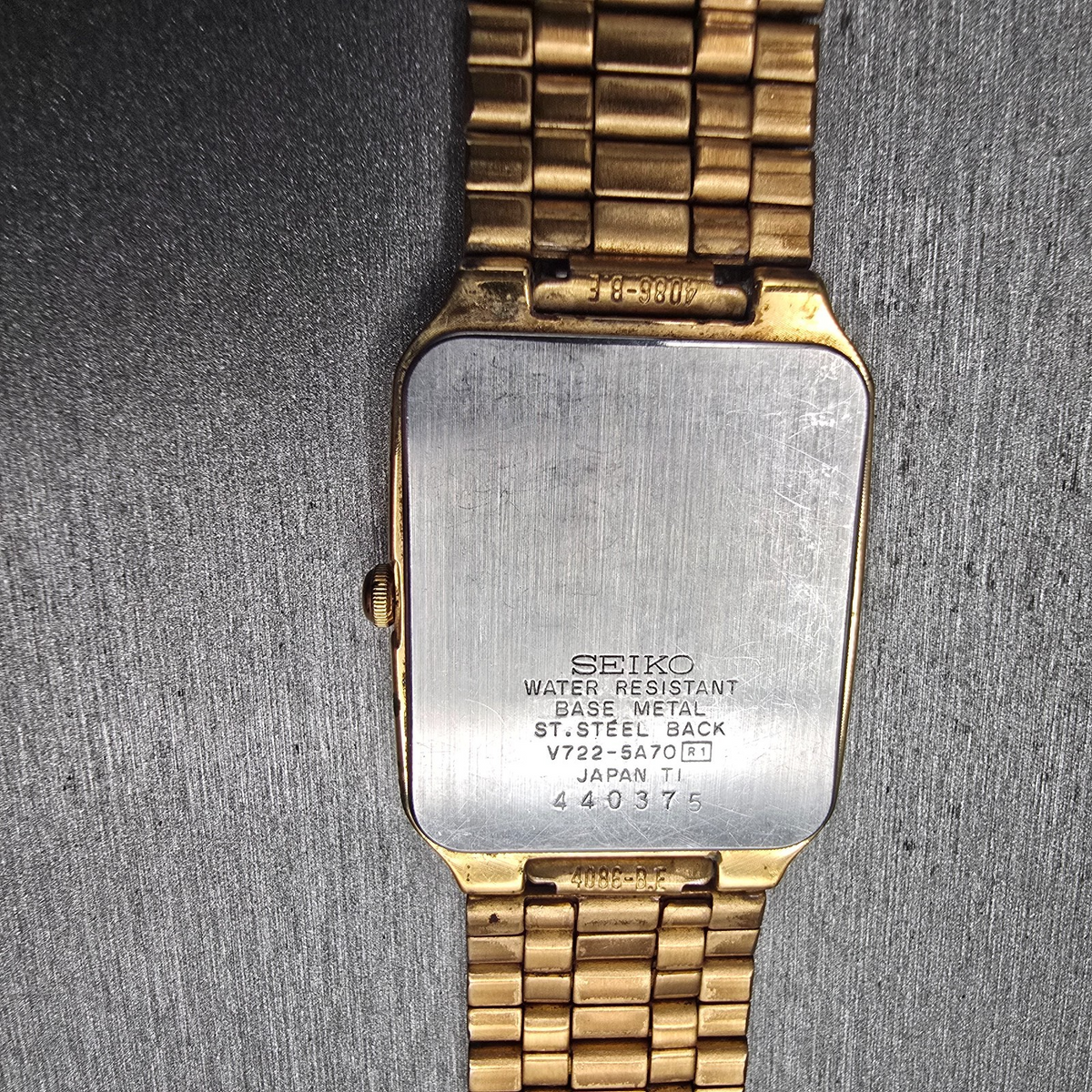 Seiko Tank Watch Men 26mm Gold Dial Gold Tone Date Rectangle V722-5A70 New Batt10