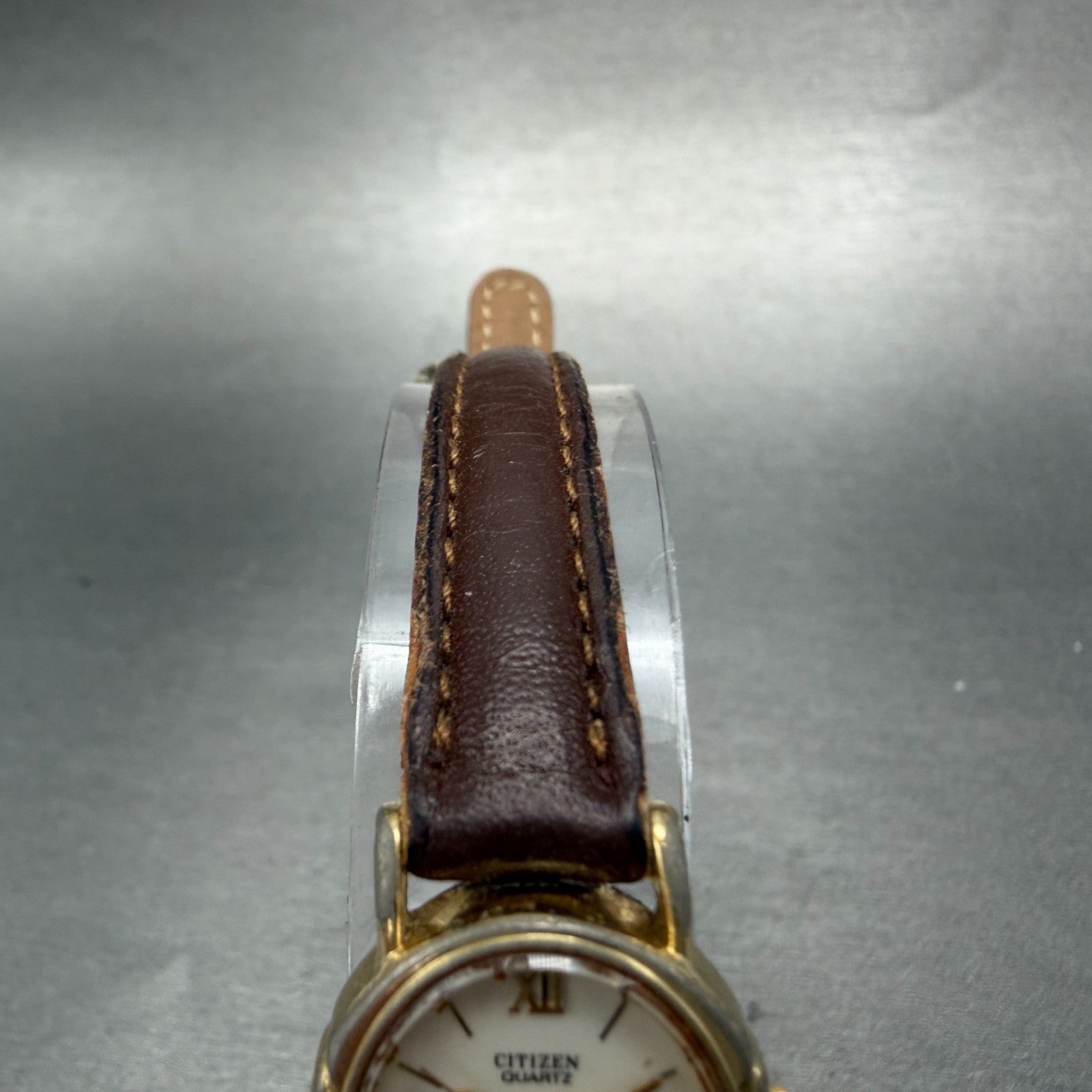 Citizen CQ Watch Women 19mm White Dial Gold Tone Oval 2931-292758 New Battery4