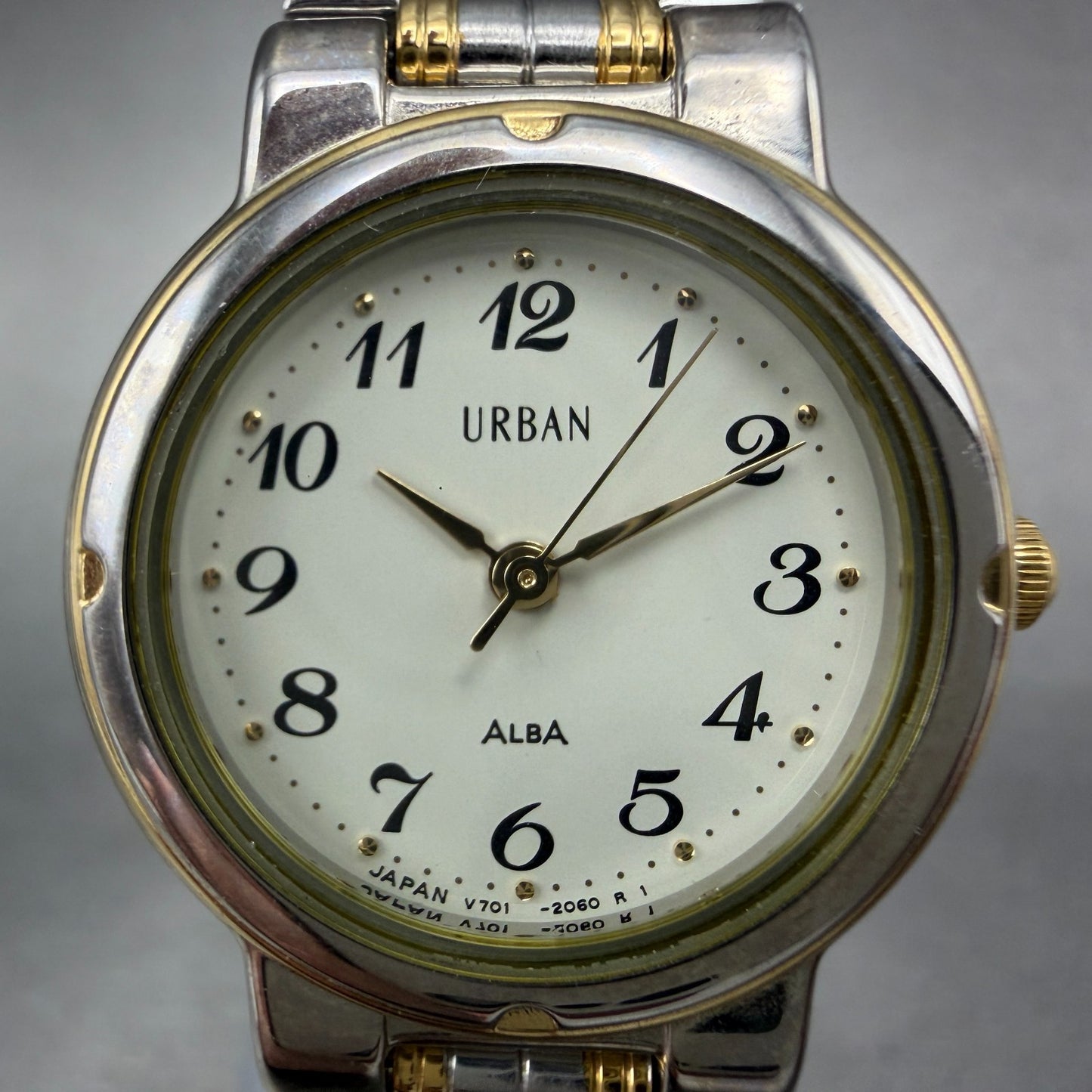 Seiko Alba Urban Watch Women 24mm Cream Dial Two Tone V701-1400 New Battery1