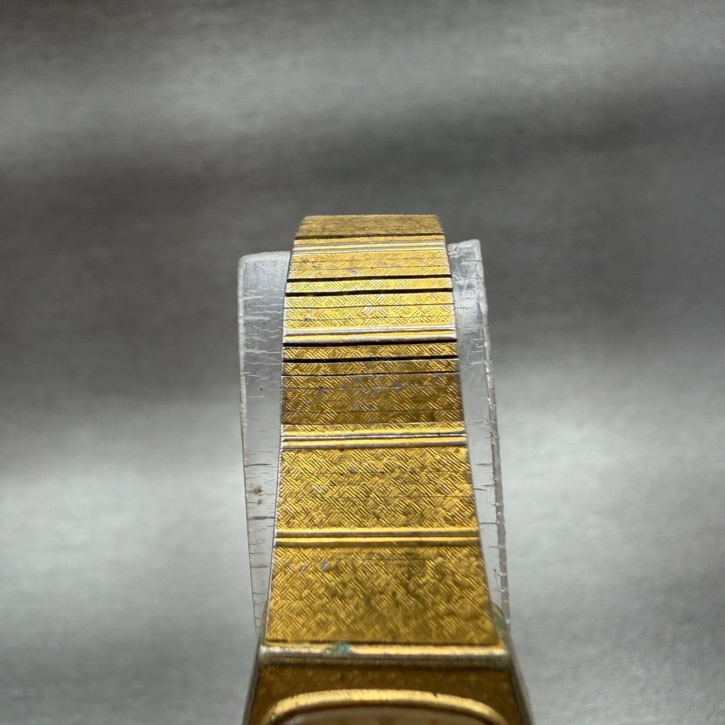 Seiko Watch Women 16mm Champagne Dial Gold Tone Hexagon 54205409 New Battery 564