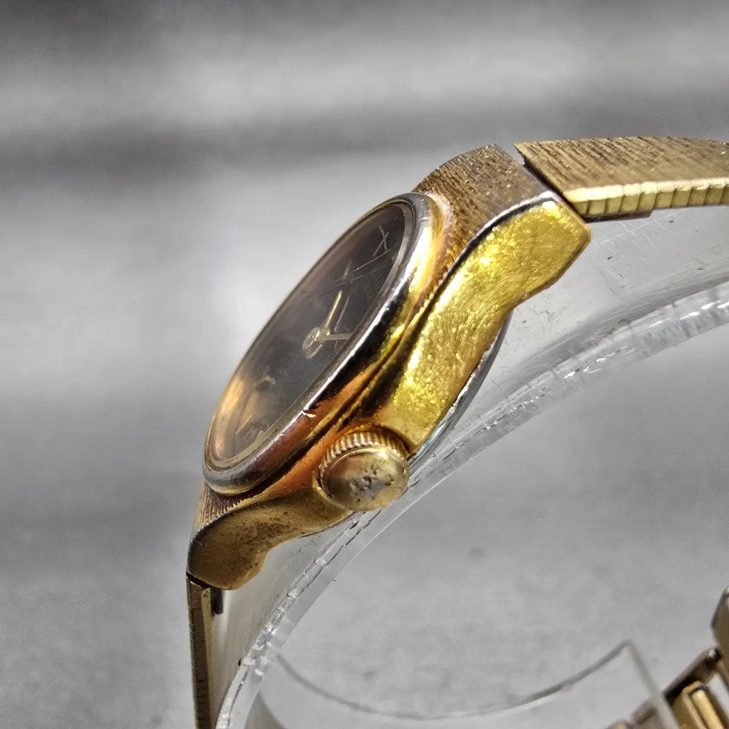 Citizen CQ Watch Women 16mm Black Dial Gold Tone Oval 3220-S09168 New Battery2