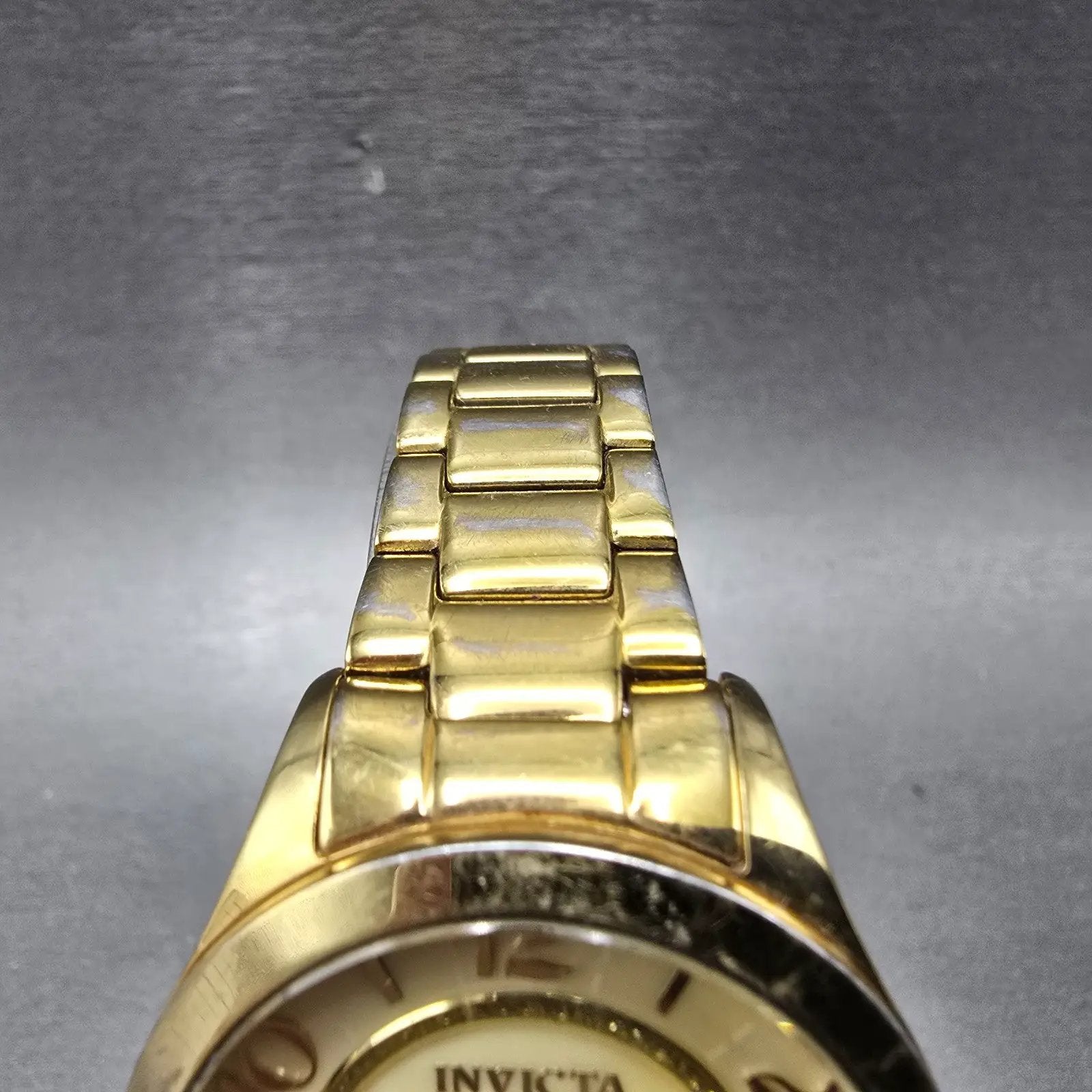 Invicta Watch Women 33mm MOP Dial Gold Tone Round 31105 New Battery Cream4