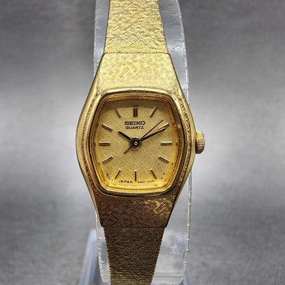 Vintage Seiko Watch Women 17mm Gold Dial Gold Tone Hexagon 4N015021 New Batt A10
